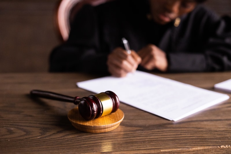 Vilka ärenden en familjerättsjurist hjälper till med