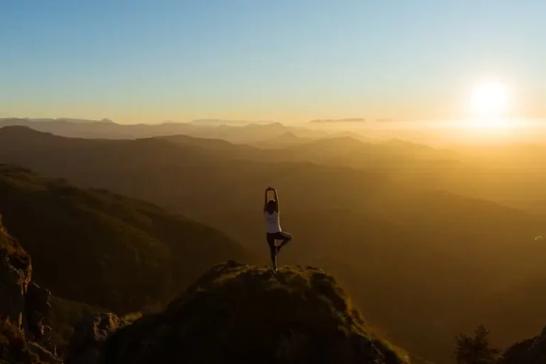 Yoga för hälsa och livslängd: Upptäck hemligheterna i den forntida praktiken